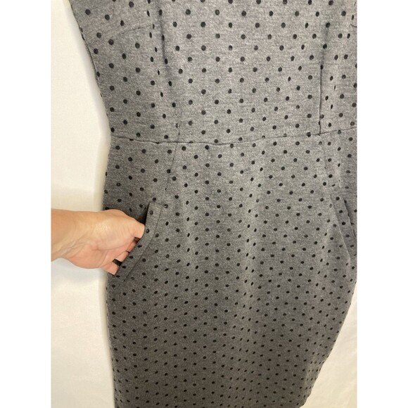 Lands End Midi Dress 8 Gray Black Polka Dot Sheath Bodycon Sleeveless Career - Picture 3 of 8